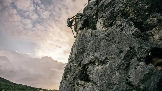 `வரலாற்றின் தொங்குநிலையில்' நாம் வாழ்கிறோமா?