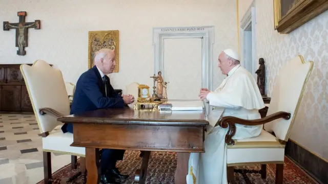 Встреча Джо Байдена и папы Франциска