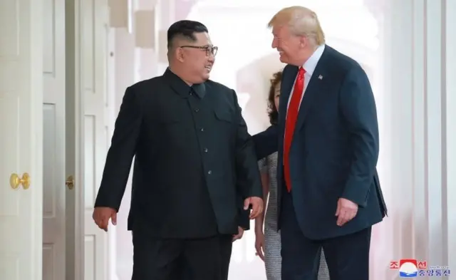 डोनल्ड ट्रंप और किम जोंग-उन