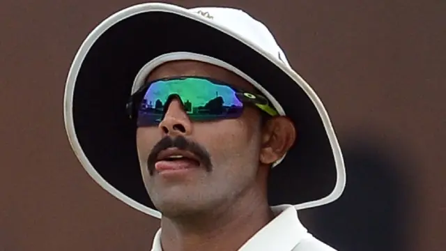 रवींद्र जडेजा