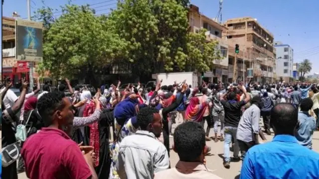 اعتراضات علیه عمر البشیر در ماههای اخیر شدت گرفت