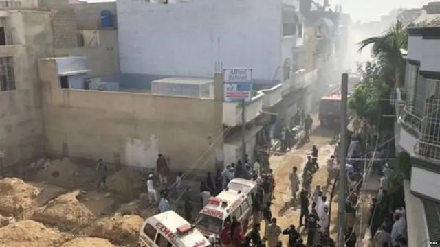 ਕਰਾਚੀ ਵਿੱਚ ਜਹਾਜ਼ ਹਾਦਸਾ