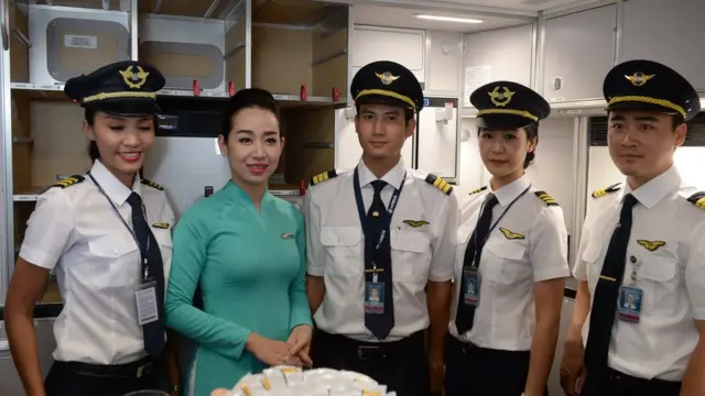 এশিয়া অঞ্চলে বিমান পরিবহনের প্রবৃদ্ধি ঘটবে অনেক, সেই সঙ্গে বাড়বে পাইলট ও কেবিন ক্রুদের চাহিদা।