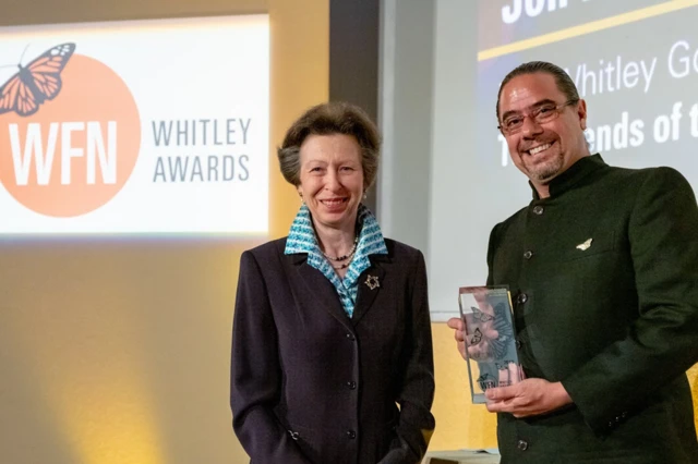 La princesa Ana de Inglaterra y Jon Paul Rodriguez