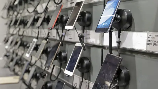 रिलायंस जियो