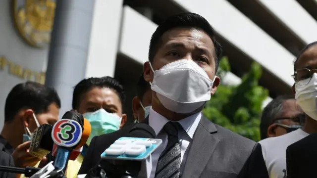 นายนรเศรษฐ์