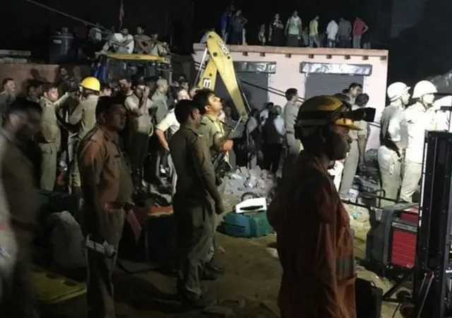 ग्रेटर नोएडा, इमारतें गिरीं, ग्रेटर नोएडा हादसा