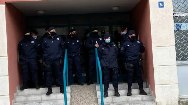 Policija