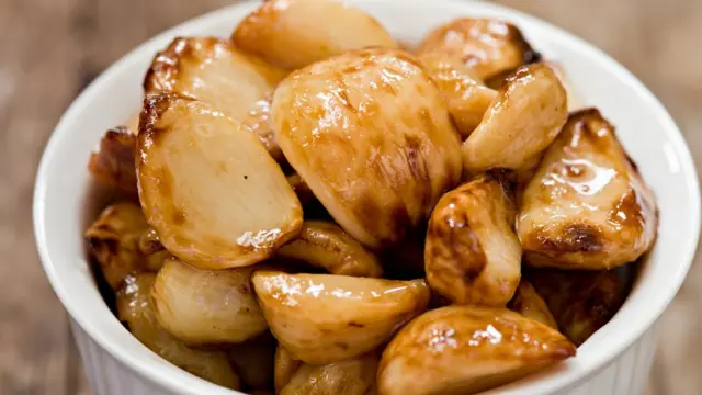 Запеченый чеснок