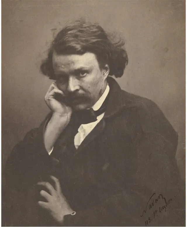 纳达尔的自画像，大约创作于1855年。