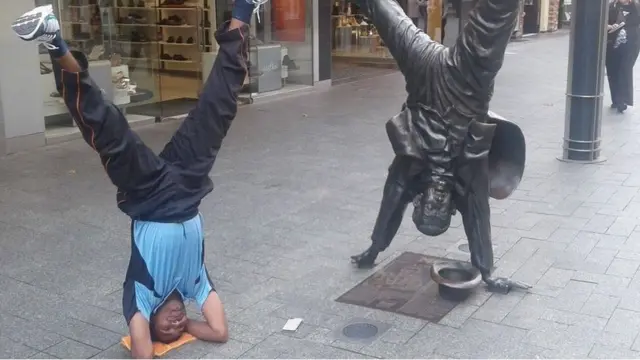 विष्णुदास सध्या कोलंबियामध्ये आहे.