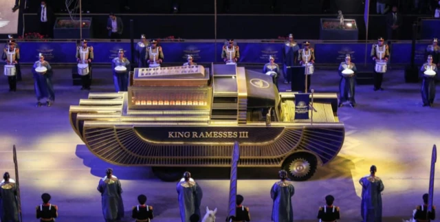 ราชรถที่เชิญร่างมัมมี่ของฟาโรห์รามเสสที่ 3