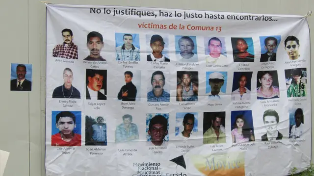 Fotos de desaparecidos.