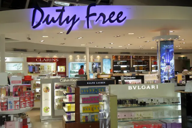 ภายในสุวรรณภูมิ