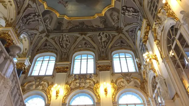 Эрмитаж нафақат Россия, балки дунёдаги энг йирик бадиий ва маданий-тарихий музейлардан бири ҳисобланади.