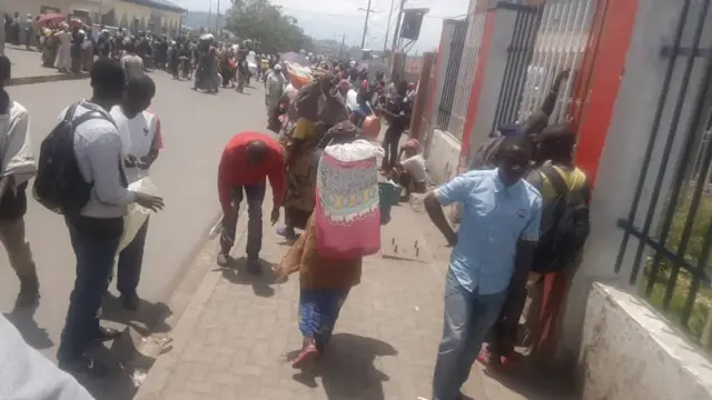 Ku mupaka nta muturage ubuzwa kwambuka mu gihe gishize