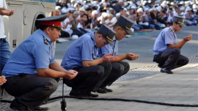 Кыргызстандагы Айт намаз