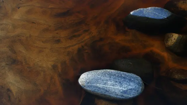 Daşlar üzərində viski