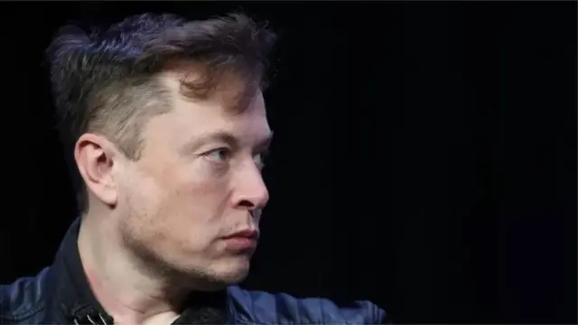 Tỷ phú Elon Musk