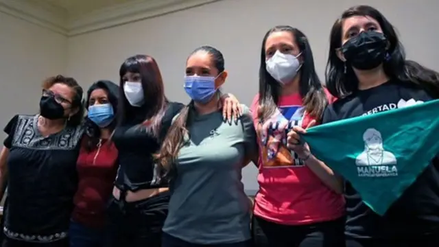 કેરેન અને અન્ય ત્રણ મહિલાઓને ગત ડિસેમ્બરમાં જેલમૂક્ત કરવામાં આવી છે