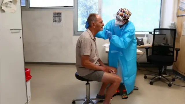 Prueba a un hombre en España