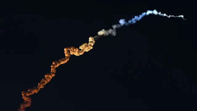 பி.எஸ்.எல்.வி. சி-46 ராக்கெட் வெற்றிகரமாக விண்ணில் பாய்ந்தது