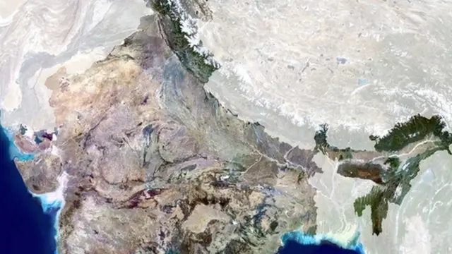 اندیا نیپال