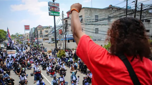 Demo tolak Omnibus Law