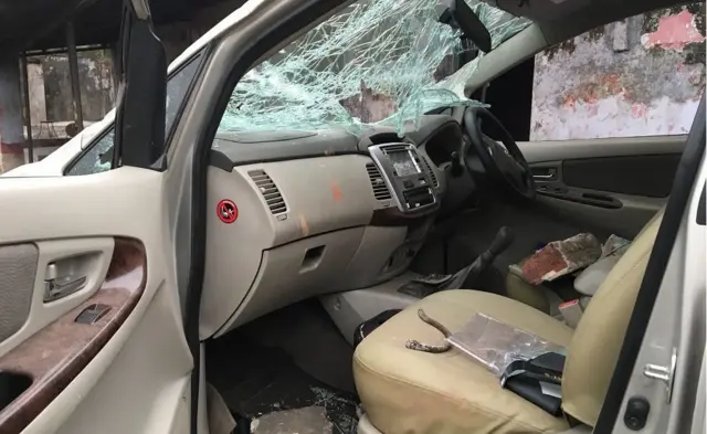 કારની તસવીર