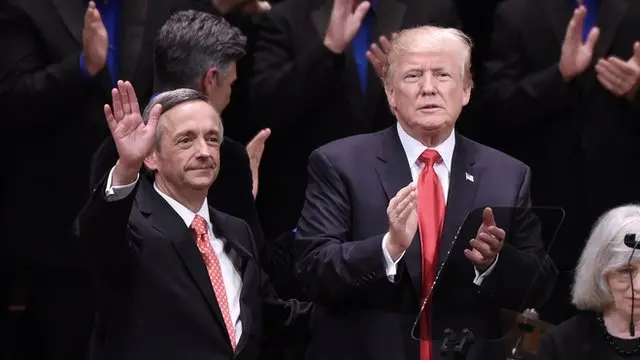 آقای جفرس گفته که دونالد ترامپ در سوی مثبت تاریخ ایستاده است