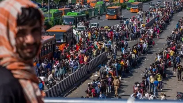 प्रवासी मजदूर