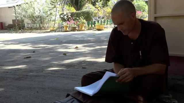 ลุค บาร์กเกอร์