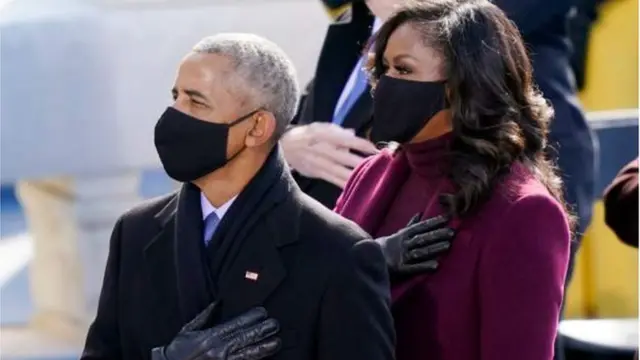 Barrack Obama pẹlu aya rẹ Michelle