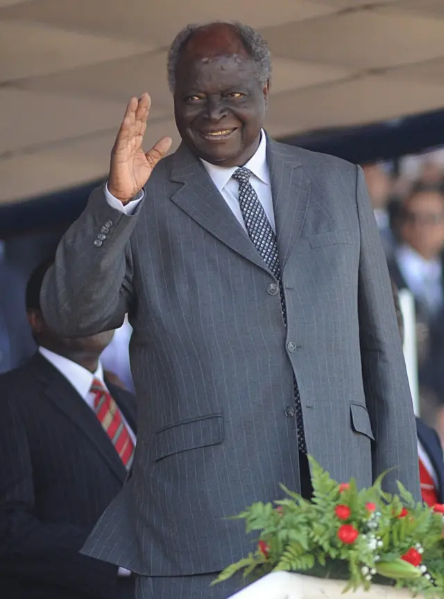 Rais Mwai kibaki wa Kenya