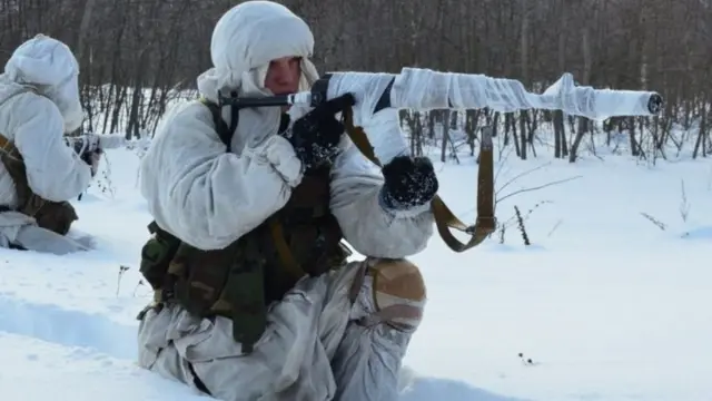 солдат
