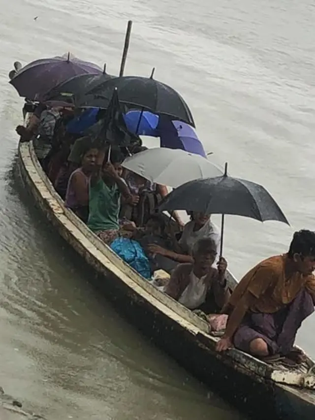 ကျောက်တန်းနယ်မြေက ဒေသခံတွေ နေရပ်စွန့်ခွာ စစ်ဘေးရှောင်ကြ