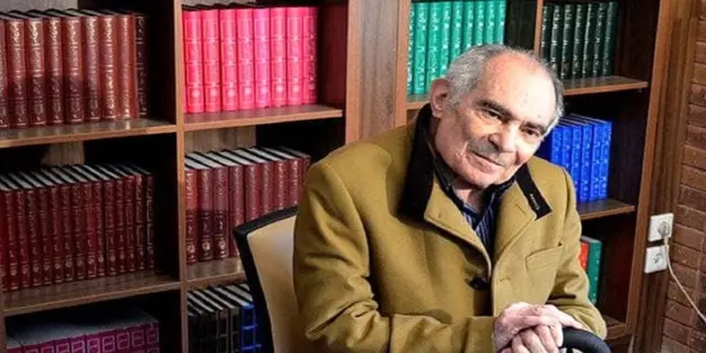 محمدرضا باطنی (۱۳۱۳-۱۴۰۰)