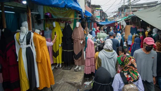 Pasar Tanah Abang, virus corona, psbb, covid-19, lebaran
