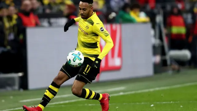 Pierre-Emerick Aubameyang lori papa