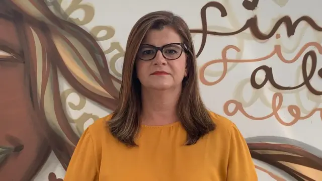 Sandra Leite pose pour une photo