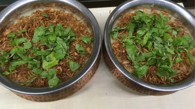 మటన్ కిచ్డా, మేక మాంసం, బియ్యం,