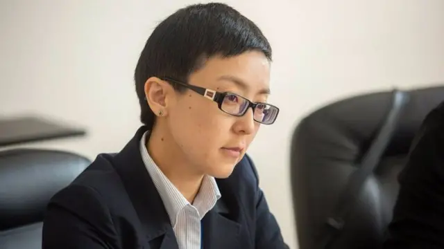 Чынара Эсенгул: “ИМ”деги Борбор Азиянын беш өлкөсүнөн келген согушкерлер саны 2 миң 600 адам.