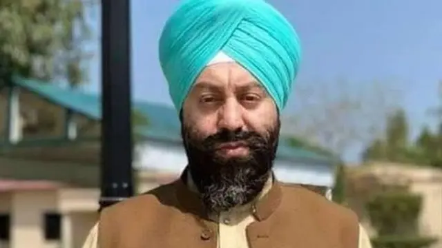 حکیم سردار ستنام سنگھ