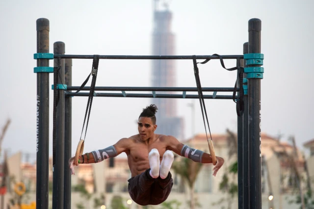 Waa tartan dhanka jimicsiga ah oo ka dhacay magaalada Qaahira ee dalka Masar