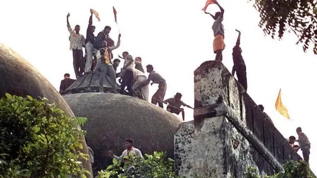 બાબરી મસ્જિદ
