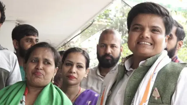 ఒకప్పుడు యోగి మిత్రులుగా ఉండి శత్రువులైన వారిని కాంగ్రెస్ ఆయనపై పోటీకి పెడుతోంది