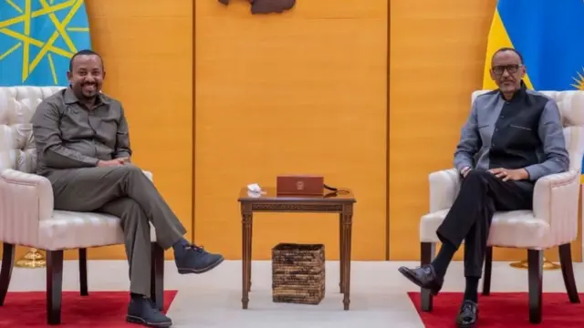 ጠቅላይ ሚንስትር ዐብይ እና ፕሬዝደንት ፖል ካጋሜ