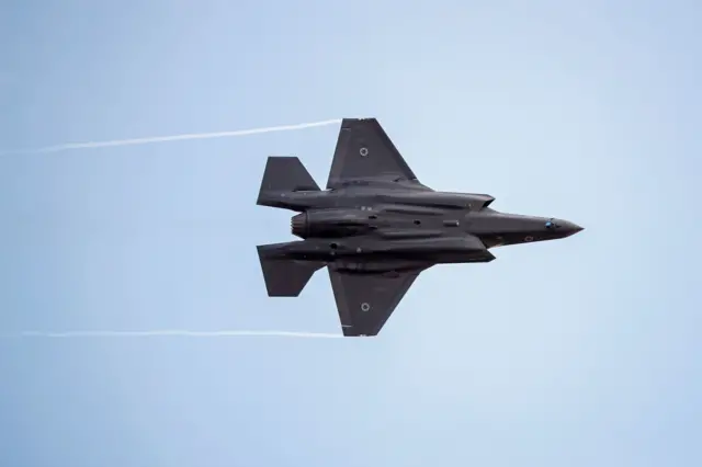 f35