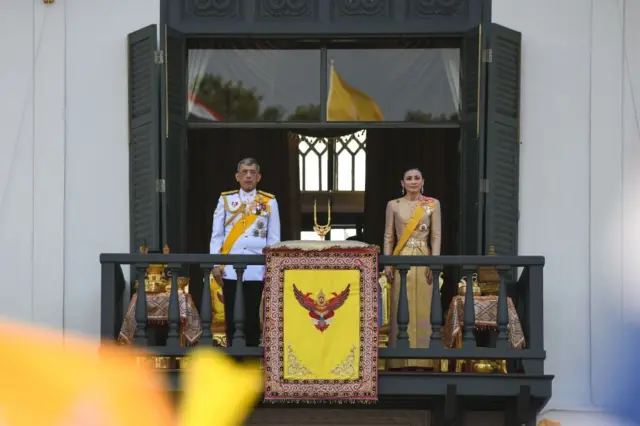 ออกสีหบัญชร