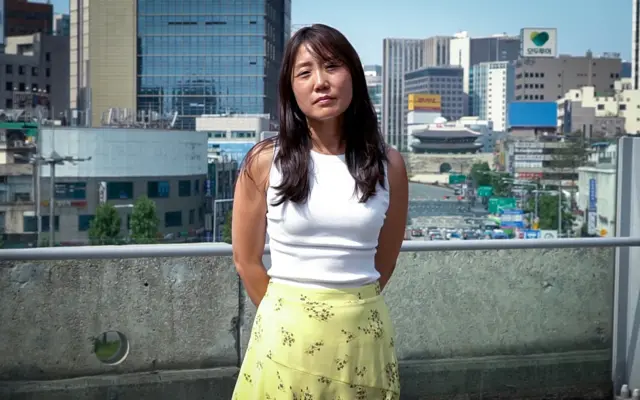 보스는 지난 12일 해외 입양인이 제기한 첫 친자 인지청구 소송에서 승소했다